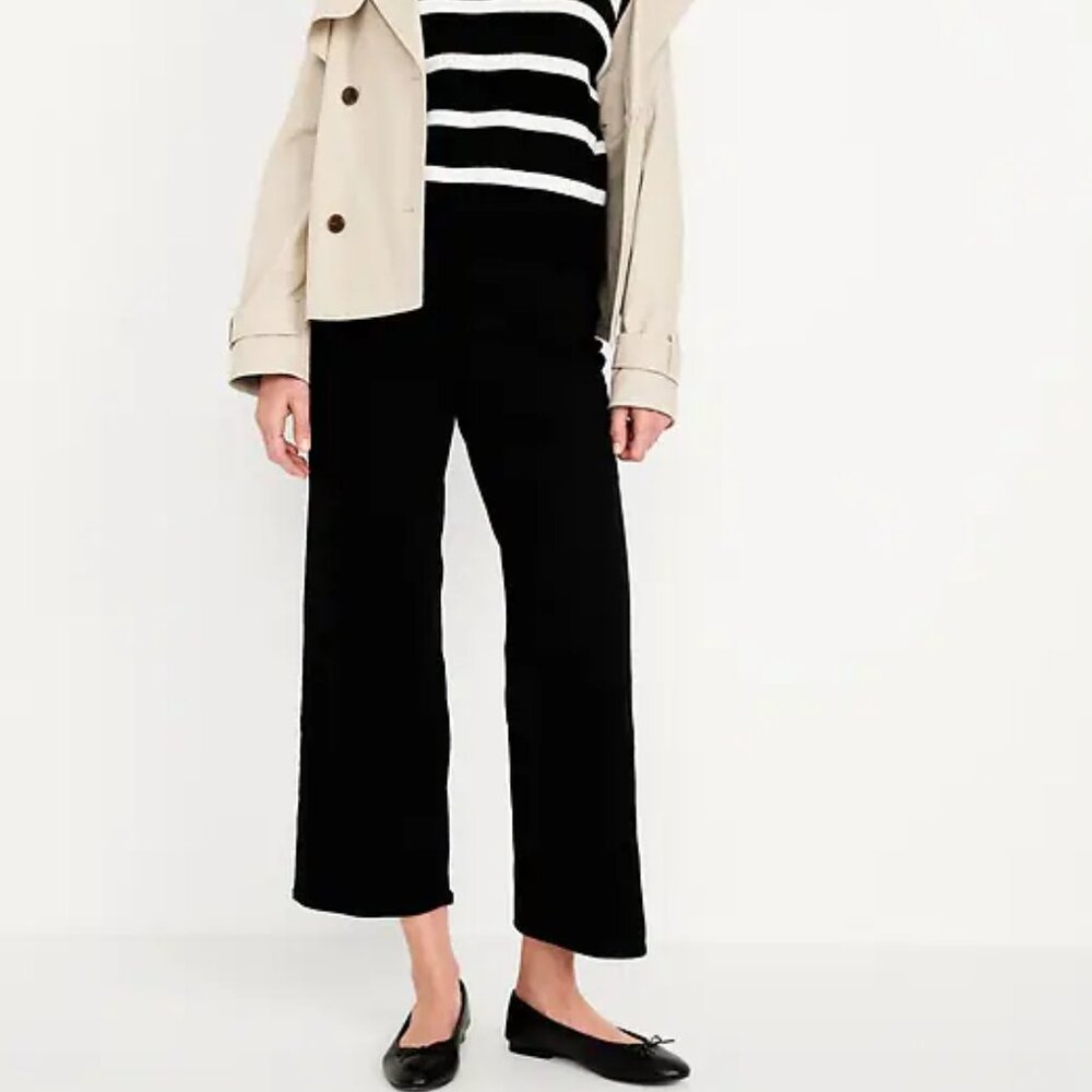 High-Waisted Weekender Pull-On Crop Wide-Leg Jeans